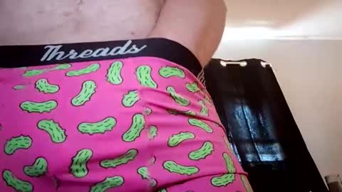 JerBear online show from 05/01/26, 02:43