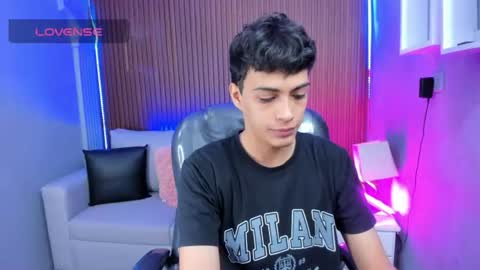 Snapshot of jeremias_1 chatting on 06/22/26, 01:19 JEREMIAS online show from 06/22/26, 01:19