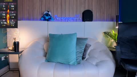 Jeremy online show from 02/06/25, 01:49