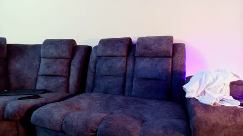 Jeremy Lowe online show from 09/20/25, 05:14