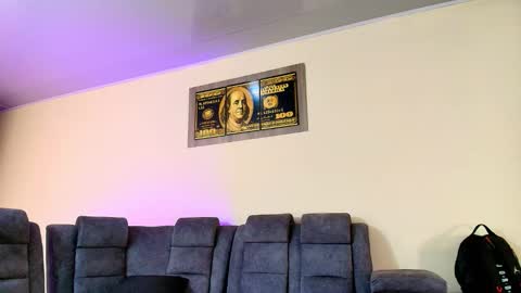 Jeremy Lowe online show from 02/05/26, 03:49