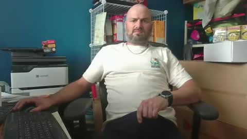 Snapshot of jerere2 chatting on 06/04/26, 06:14 jerere2 online show from 06/04/26, 06:14