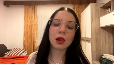 Lucy online show from 01/14/26, 07:19