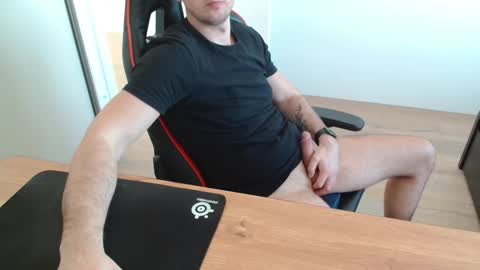 Boy likes daddies online show from 03/14/26, 09:48