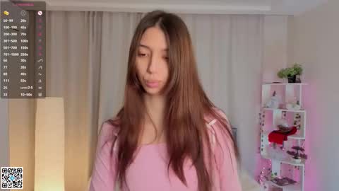 Keira online show from 10/20/25, 04:13
