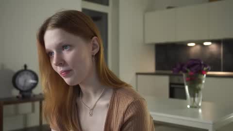 Molly online show from 10/08/25, 03:31