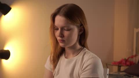 Molly online show from 10/12/25, 03:11