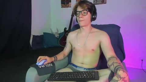 Angelo online show from 09/19/25, 11:38