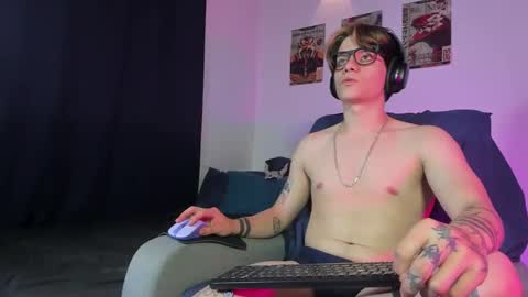 Angelo online show from 10/04/25, 04:21