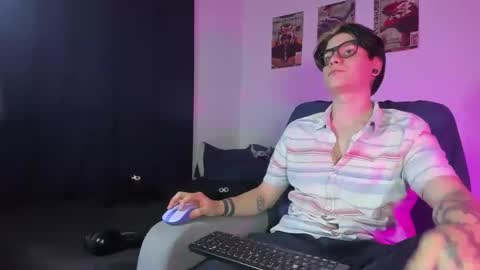 Angelo online show from 10/09/25, 01:14