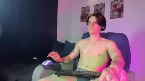 Angelo online show from 10/15/25, 02:55