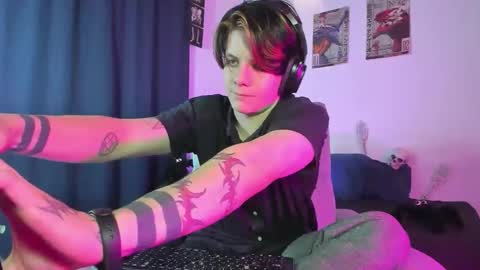 Angelo online show from 10/26/25, 02:39