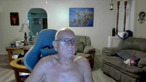 Snapshot of jerryzxcvbnm chatting on 07/19/26, 03:49 jerryzxcvbnm online show from 07/19/26, 03:49