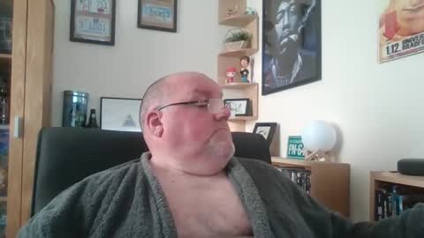 Snapshot of jerseyhammer01 chatting on 12/24/24, 10:55 Harry online show from 12/24/24, 10:55