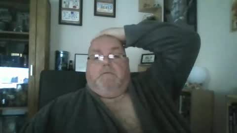 Snapshot of jerseyhammer01 chatting on 12/30/24, 09:05 Harry online show from 12/30/24, 09:05