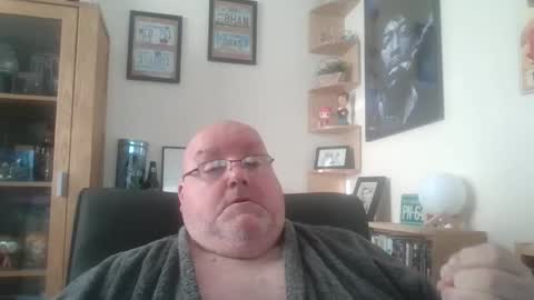 Snapshot of jerseyhammer01 chatting on 01/01/25, 11:05 Harry online show from 01/01/25, 11:05