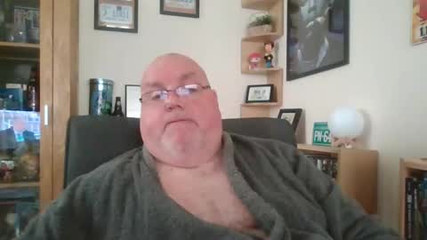 Snapshot of jerseyhammer01 chatting on 01/18/25, 09:34 Harry online show from 01/18/25, 09:34