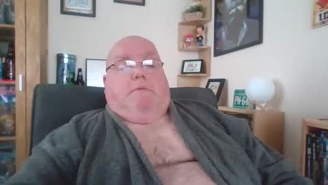 Snapshot of jerseyhammer01 chatting on 03/08/25, 09:28 Harry online show from 03/08/25, 09:28