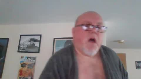 Snapshot of jerseyhammer01 chatting on 11/15/25, 09:39 Harry online show from 11/15/25, 09:39