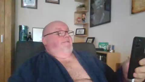 Snapshot of jerseyhammer01 chatting on 02/03/26, 09:03 Harry online show from 02/03/26, 09:03