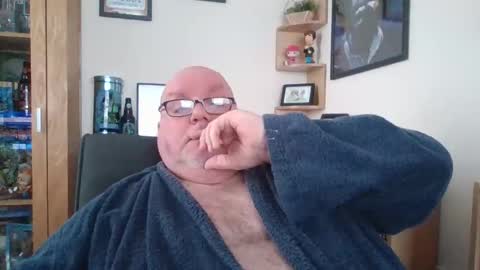 Snapshot of jerseyhammer01 chatting on 02/13/26, 10:11 Harry online show from 02/13/26, 10:11