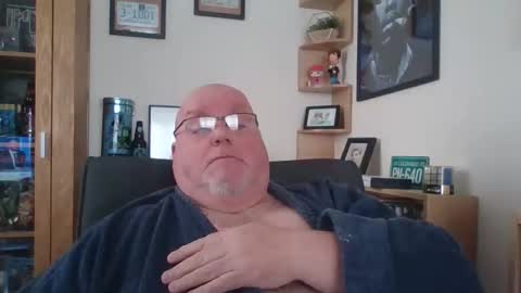 Snapshot of jerseyhammer01 chatting on 02/23/26, 10:56 Harry online show from 02/23/26, 10:56