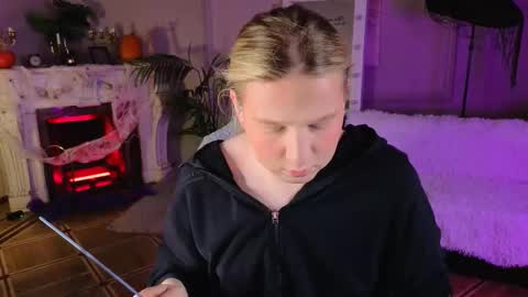 jes_solar online show from 10/31/25, 09:05