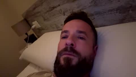 jesaj online show from 12/15/25, 06:06