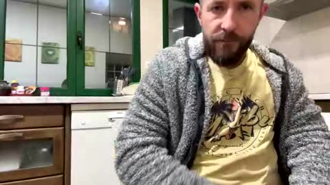 jesaj online show from 01/06/26, 06:17