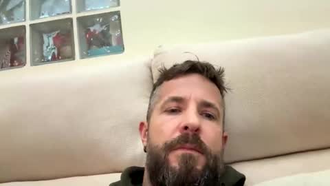 jesaj online show from 01/11/26, 04:34