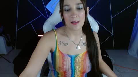 Snapshot of jesiclark chatting on 01/21/25, 10:51 sofi online show from 01/21/25, 10:51