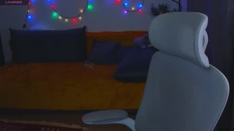  JessieVibes online show from 11/10/25, 12:37