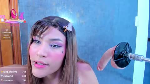 Snapshot of jess_ackerman chatting on 09/28/25, 03:23 Jess  online show from 09/28/25, 03:23