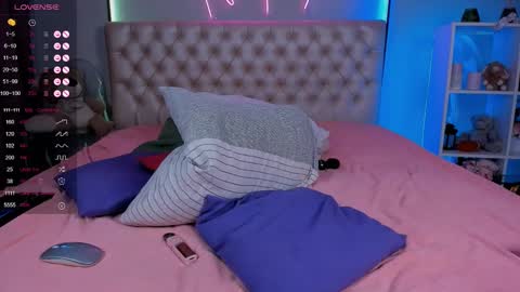 Jess online show from 03/04/25, 04:06