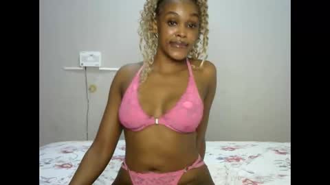Snapshot of jessajoyy chatting on 10/03/25, 07:27 jessajoyy online show from 10/03/25, 07:27