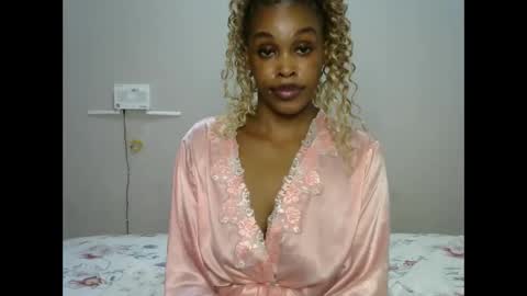 Snapshot of jessajoyy chatting on 10/04/25, 08:34 jessajoyy online show from 10/04/25, 08:34
