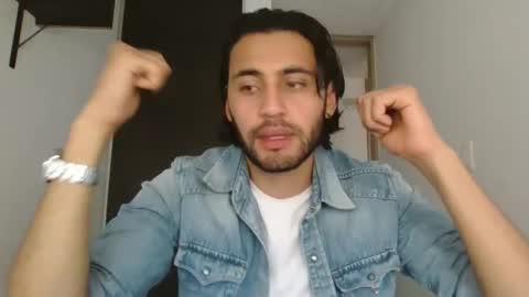 Angel  Demon online show from 12/22/25, 06:49