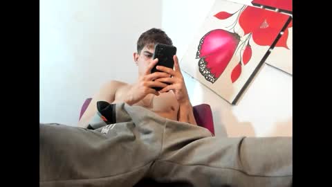 Snapshot of jesshot_bigcock chatting on 02/28/26, 04:02 jesshot_bigcock online show from 02/28/26, 04:02