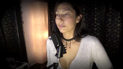 Jessica Gomez online show from 04/21/26, 02:51