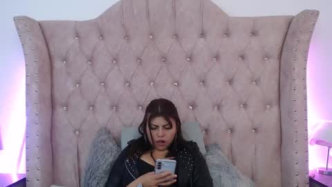 Jessica  online show from 01/03/25, 02:30