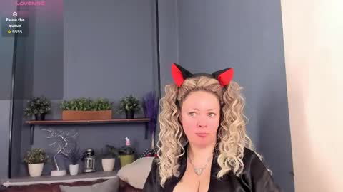 Jessica online show from 03/23/26, 12:53