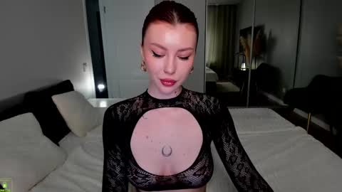 Jessica online show from 02/24/25, 07:22