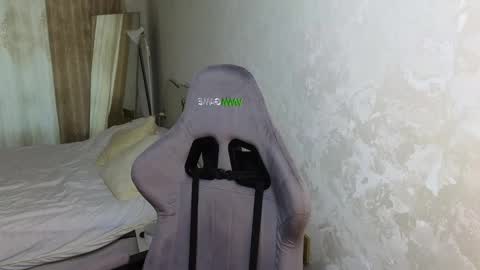 Jessy online show from 10/10/25, 06:34