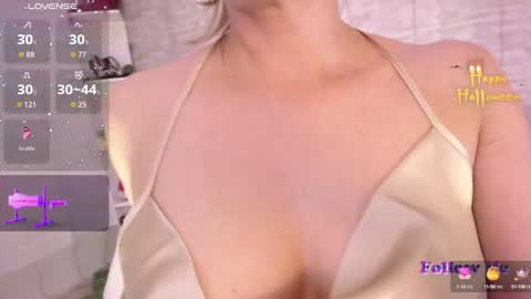 Jessica online show from 10/08/25, 08:28