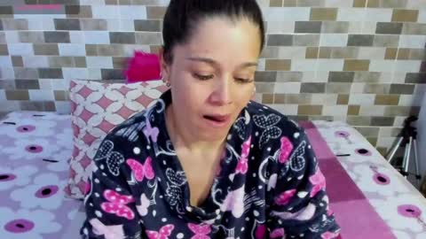 jessimodel independient online show from 05/20/26, 01:01