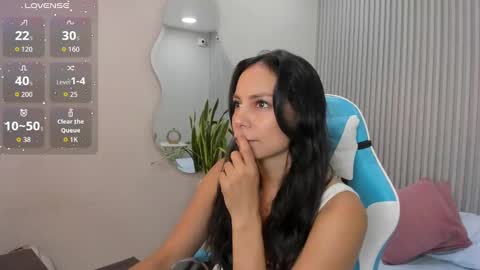 jessica_taylor_22 online show from 09/25/25, 07:17