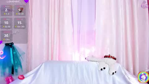 Snapshot of jessica_tiny chatting on 07/04/26, 12:28 Jessica online show from 07/04/26, 12:28
