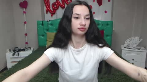 JessicaBreez online show from 05/08/26, 05:13