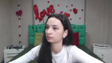 JessicaBreez online show from 05/11/26, 05:02