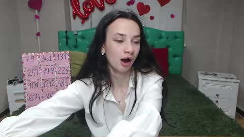 JessicaBreez online show from 05/13/26, 05:16